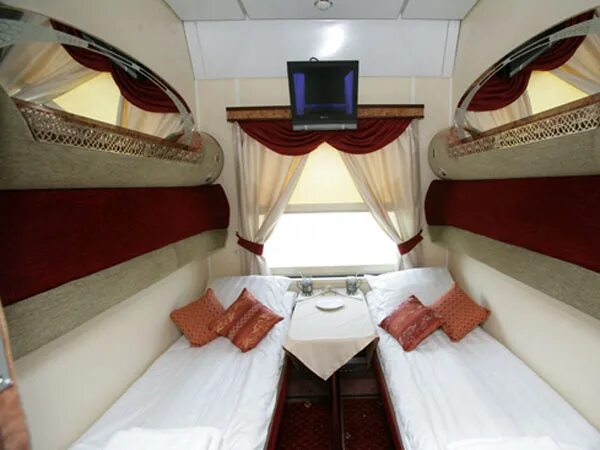 Плацкарт купе св в чем отличие фото Поезд "Сура" полностью обновился