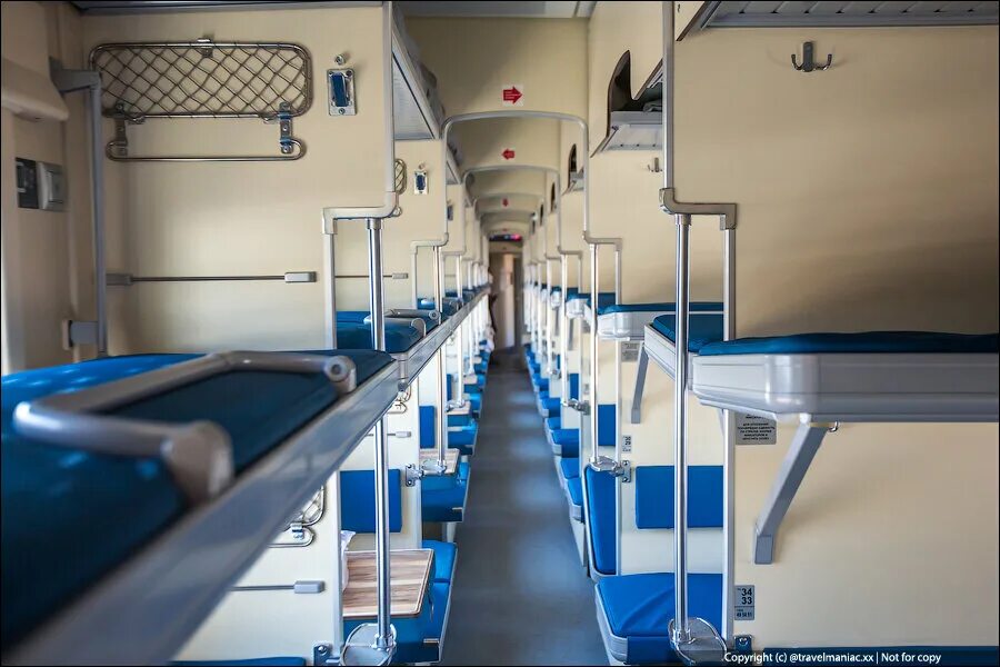 Плацкарт москва владивосток фото В каких условиях приходится ехать пассажирам поезда Москва-Владивосток TravelMan