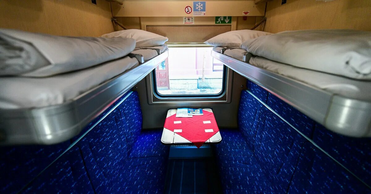 Плацкарт москва владивосток фото В России запустили поезд с душем и сейфами