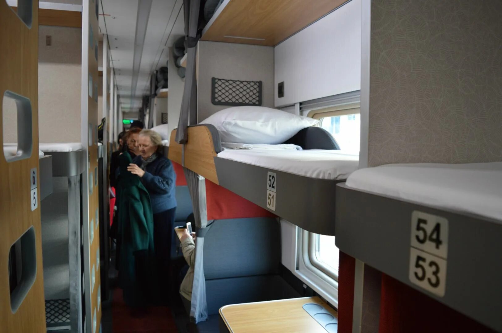 Плацкарт симферополь москва фото Из Ростова отправился первый модернизированный плацкартный вагон (Фото) ROSTOF.R