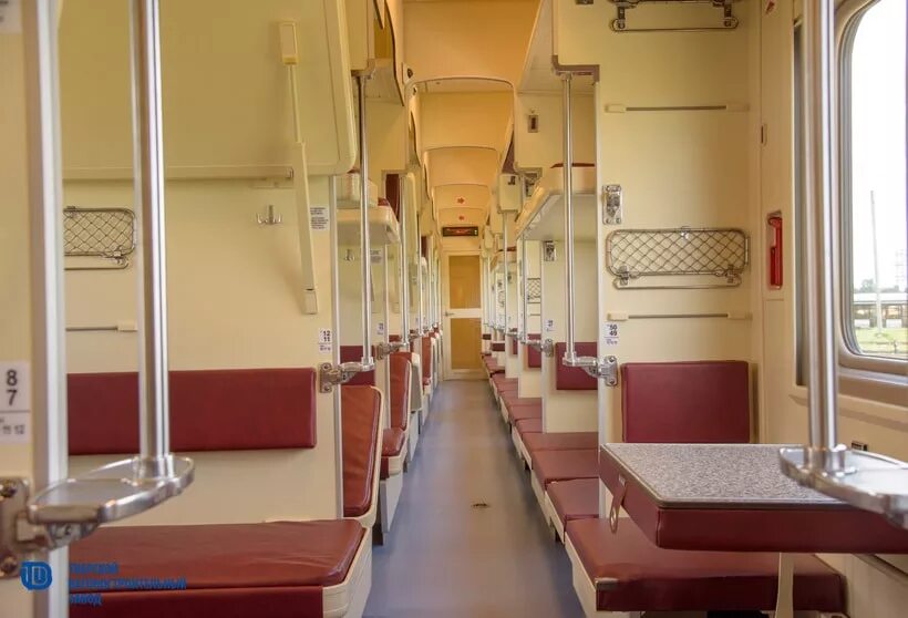 Плацкарт внутри фото БЖД купила в Твери современные плацкартные вагоны