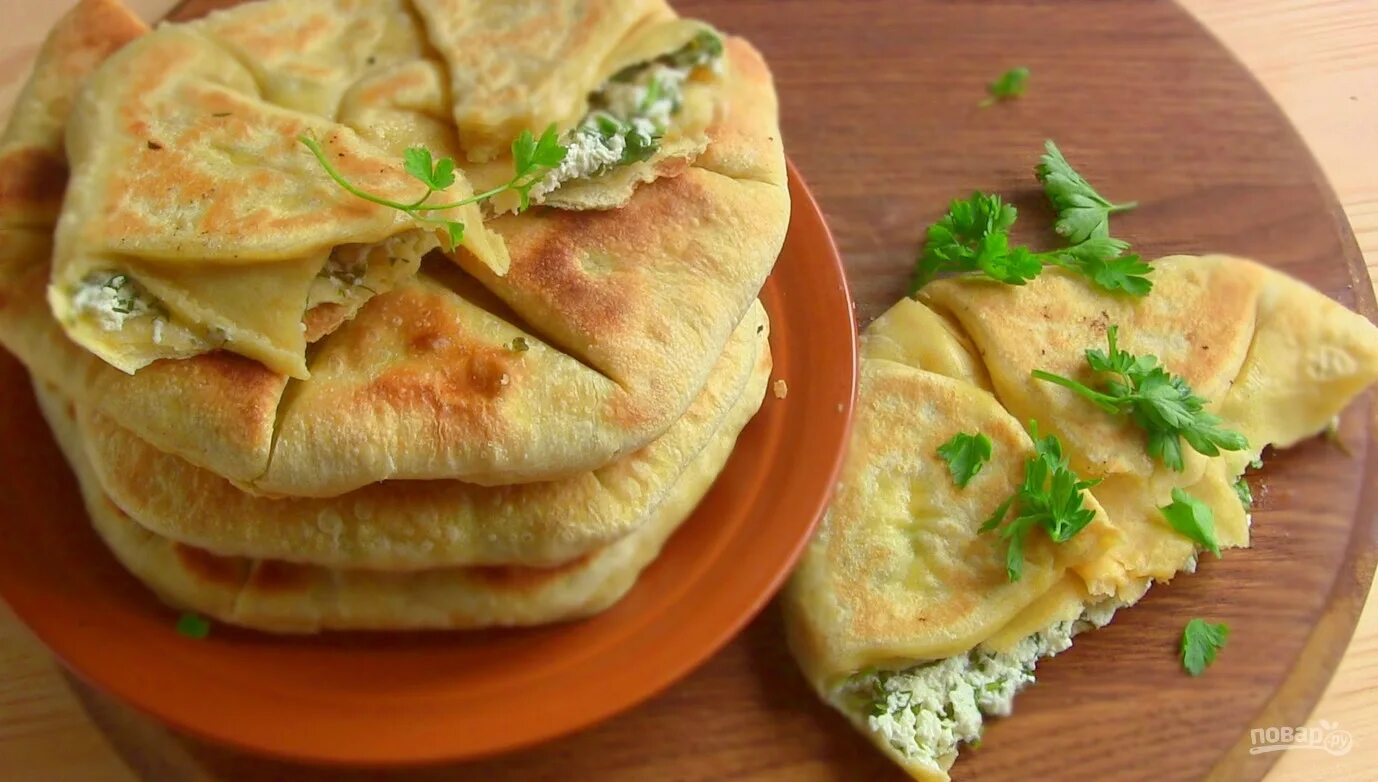 Плацынды рецепт с фото с картошкой молдавские Лепешки к шашлыку с зеленью и творогом - пошаговый рецепт с фото на Повар.ру