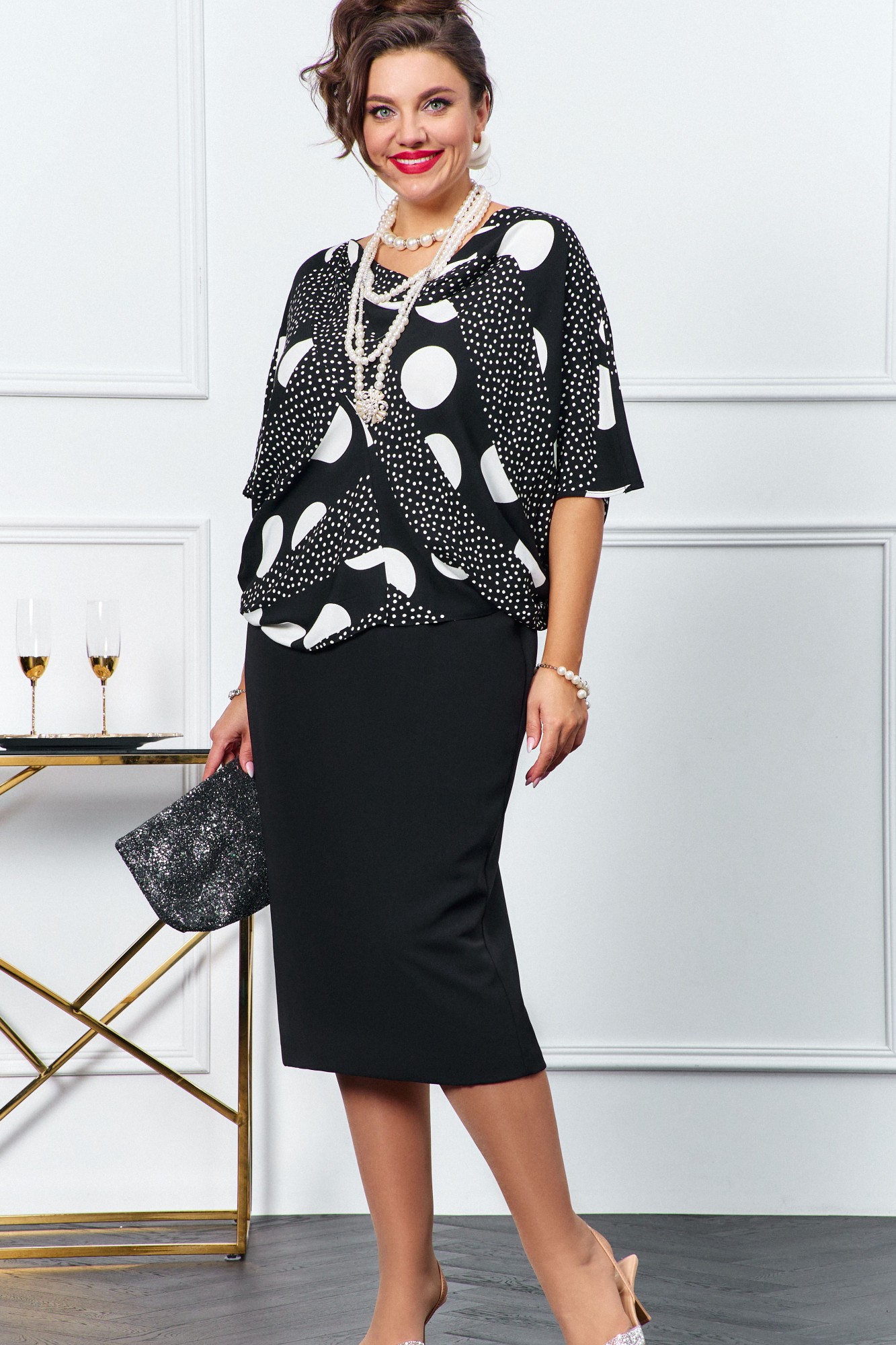 Платье фото и цена минск Костюм/комплект Vittoria Queen 23613 черно-белый в размере 54-64 купить в Минске