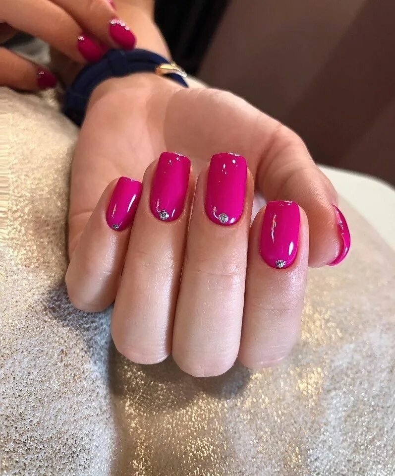 Платье фуксия маникюр цвета Маникюр под малиновое платье - журнал 13malyshok.ru