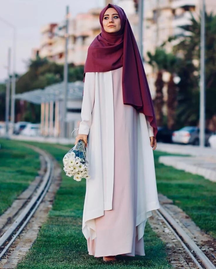 Платье хиджаб фото Pinterest: @adarkurdish Muslim fashion dress, Hijab fashion, Hijab fashion inspi