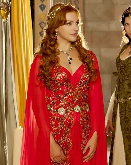 Платье хюррем султан фото "Wspaniałe stulecie": Meryem Uzerli już nie zobaczymy na ekranie! Jak wygląda no