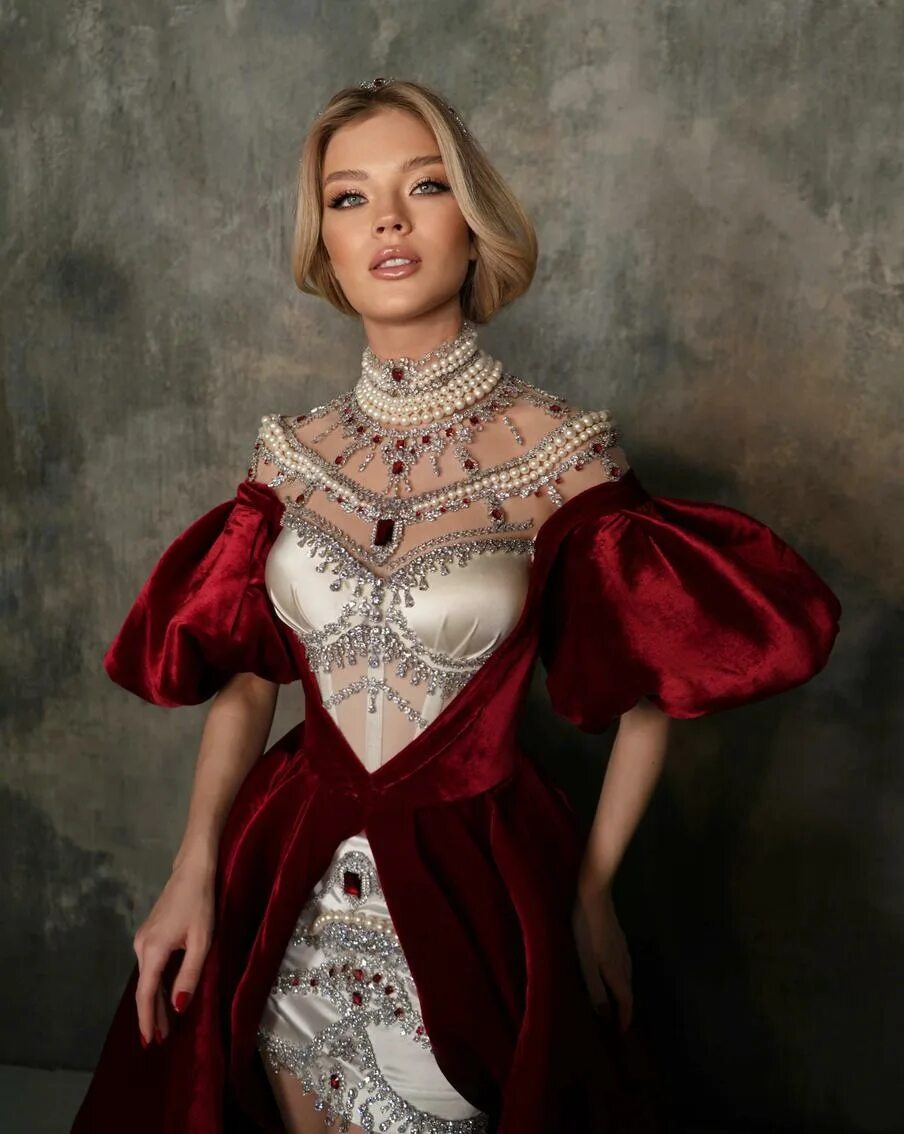 Платье россия фото Участница конкурса "Мисс Вселенная"-2023 Анна Линникова: Не представляю себя в г