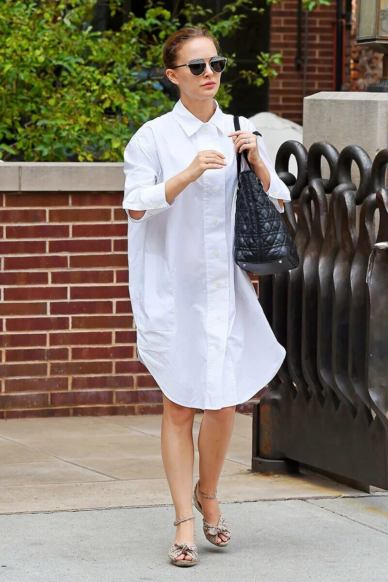 Платье рубашки женские стиль Без штанов остались: звёзды, которые носят рубашку вместо платья Модная стервочк