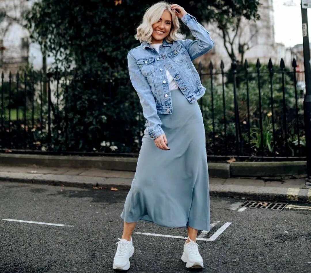 Платье с джинсовой курткой 2024 фото Длинное платье с курткой джинсовой - 81 фото