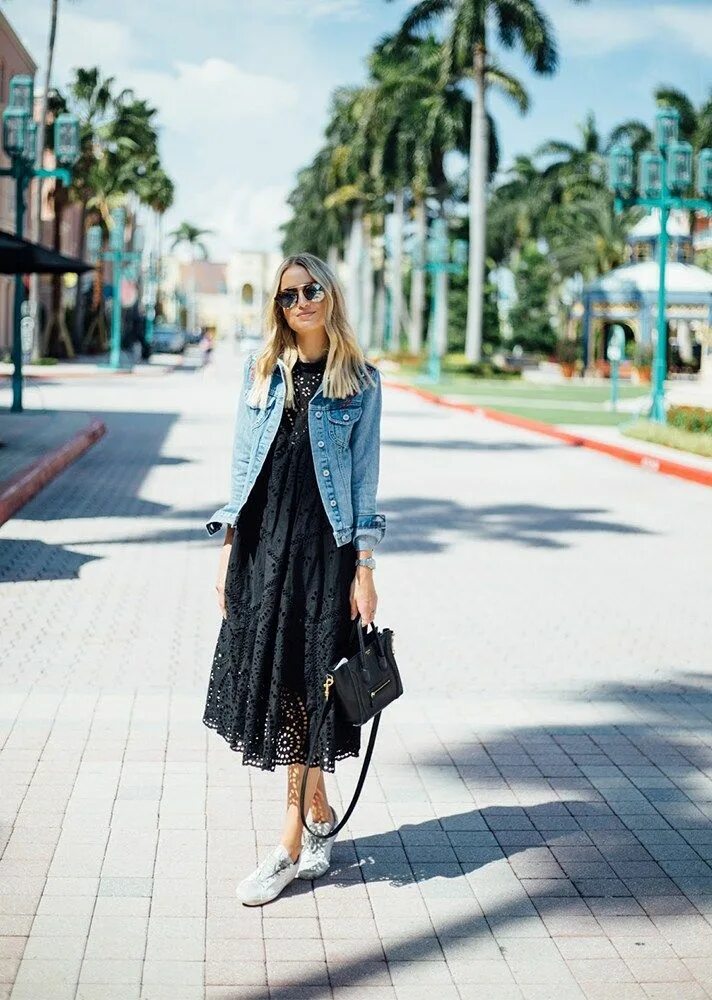 Платье с джинсовой курткой фото 51 Ways to Wear Your Favorite Jean Jacket All Year Long Denim fashion women, Den