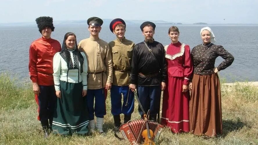 Платье с казаками фото Одежда казаков Верхнего Дона конца XIX - начала XX веков 2023, Верхнедонской рай