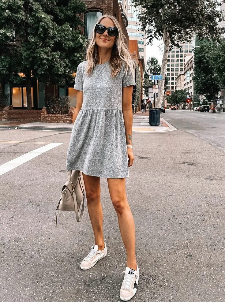 Платье с кроссовками фото gray shirt dress outfitCheap Sell - OFF77