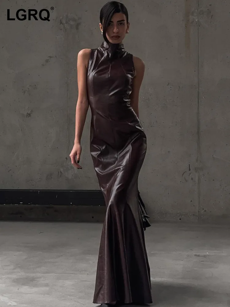 Платье с открытой спиной фото LGRQ 2024, новинка осени и зимы, модный женский пуловер из искусственной кожи, т