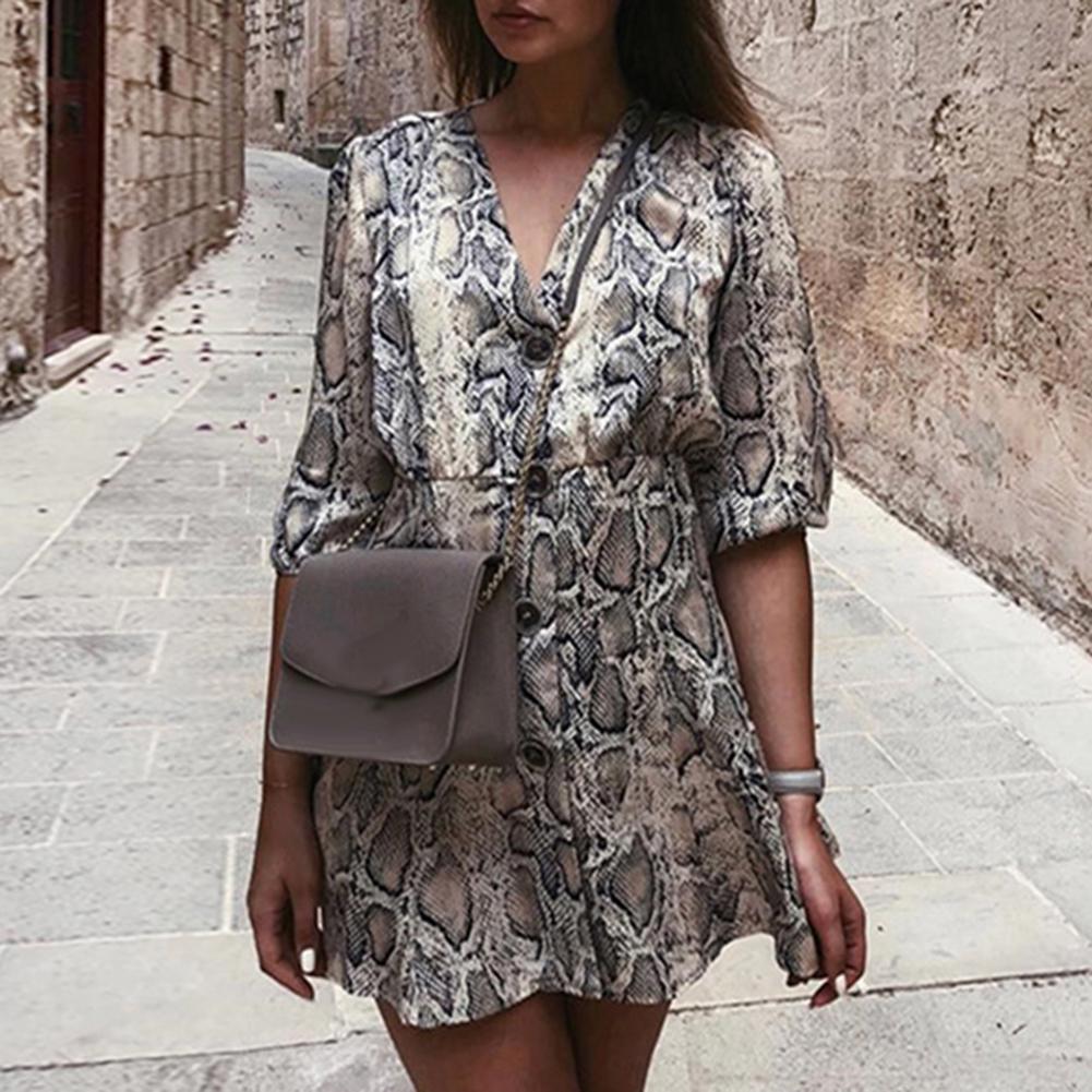 Платье с принтом змеиной кожи модные образы Модный женский топ с коротким рукавом и змеиным принтом на талии купить недорого