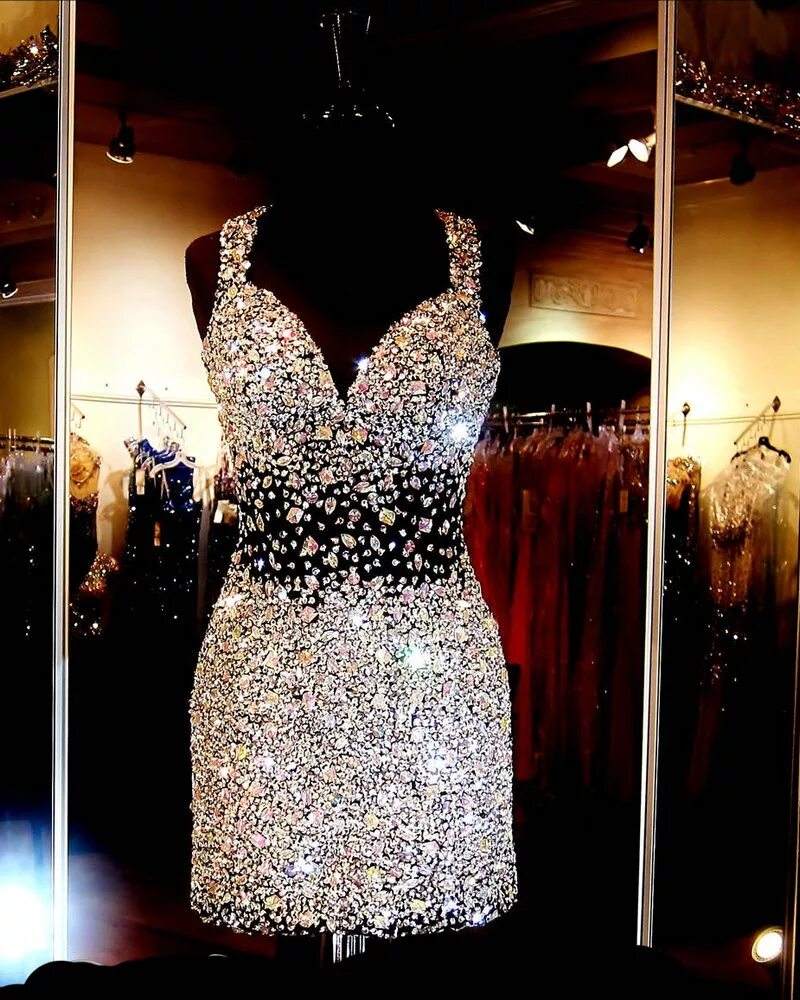 Платье со стразами фото Платье со стразами фото - SadPhoto.ru