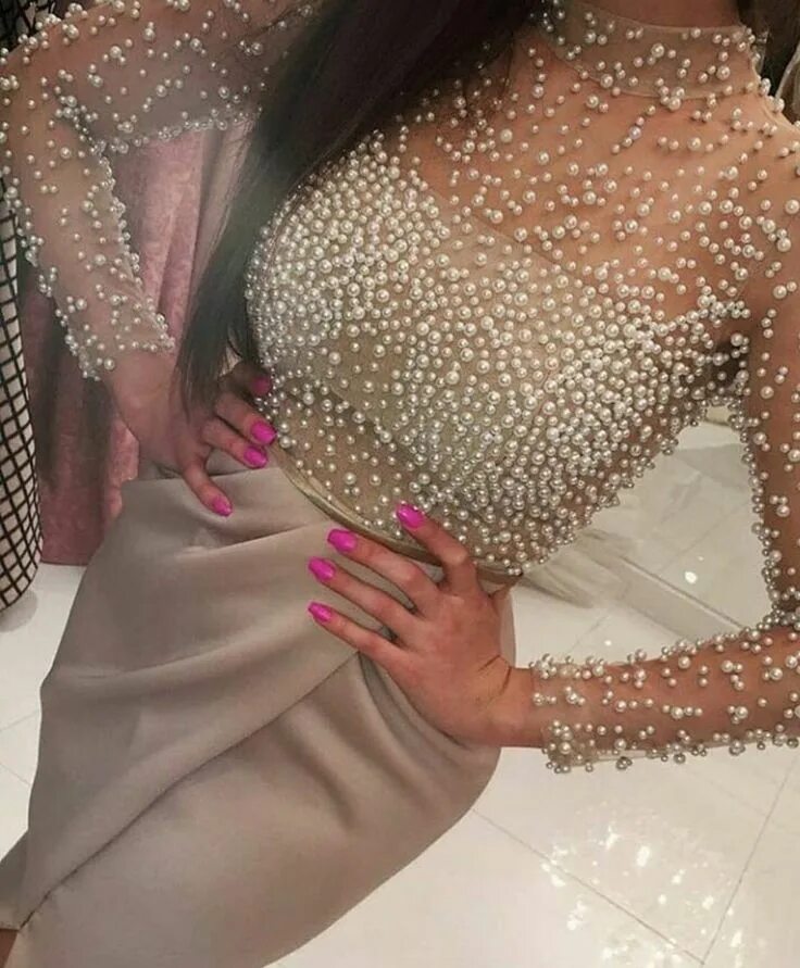 Платье со стразами фото Pin von Carolina Castillo auf * ♦ Blusas ♦ * Kleider