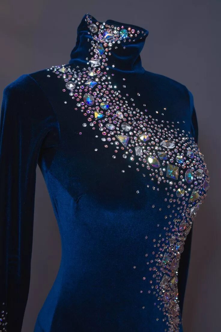 Платье со стразами фото eDanceMarket - Buy and rent dancewear. Dance competition dress, Dancesport dress