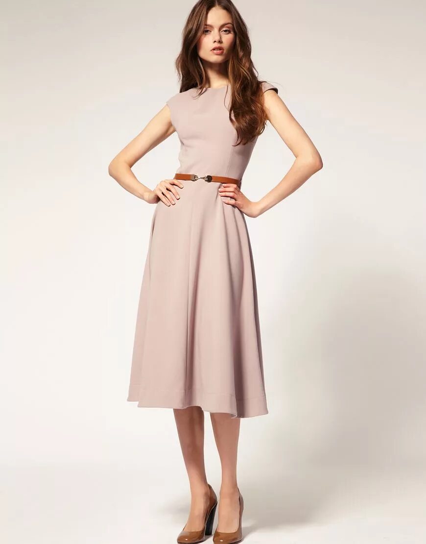 Платье средней длины фото ASOS Midi Dress With Contrast Belt at asos.com Demure dress, Asos dress midi, Fa