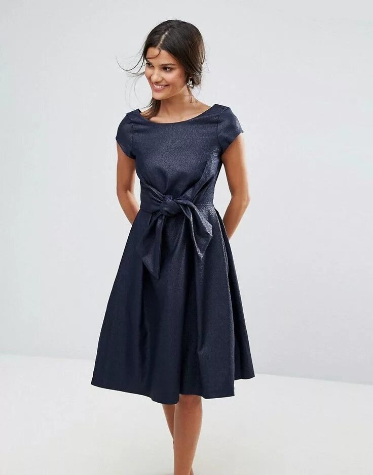 Платье средней длины фото Get this Closet London's mini dress now! Click for more details. Worldwide shipp