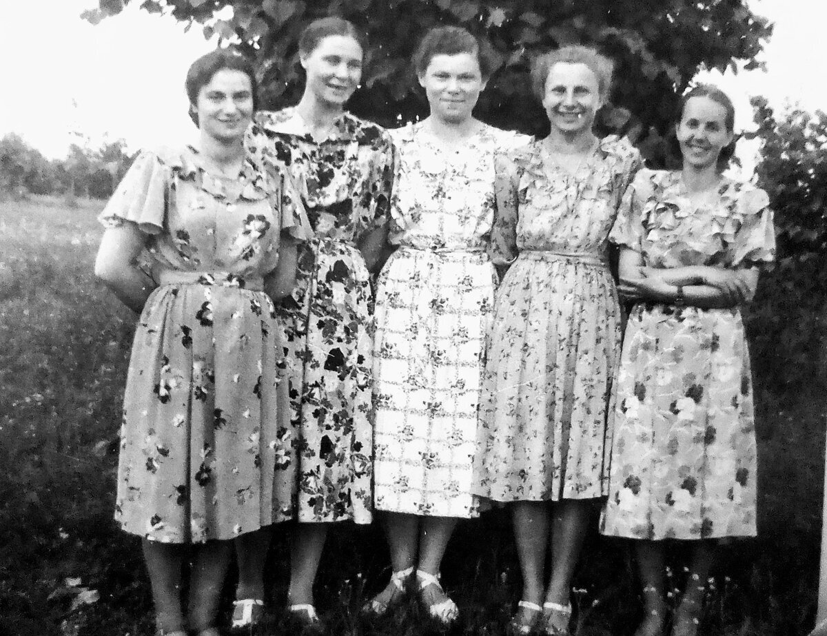 Платье ссср фото Удивительно красивые и яркие женские платья 50-60-х годов прошлого века на любит