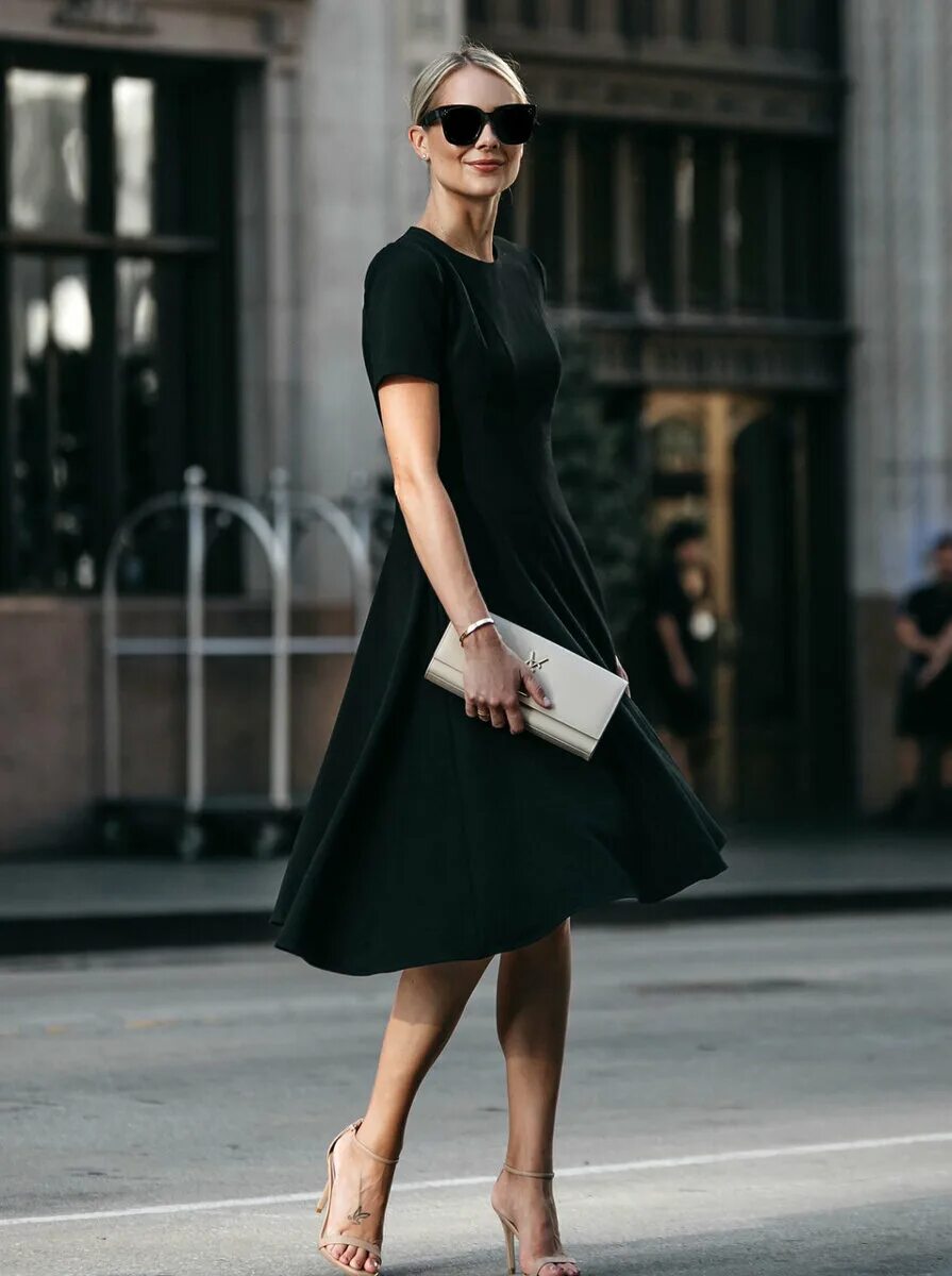 Платье стильные модные образы Стильные повседневные платья C E L E B R A T E Дзен