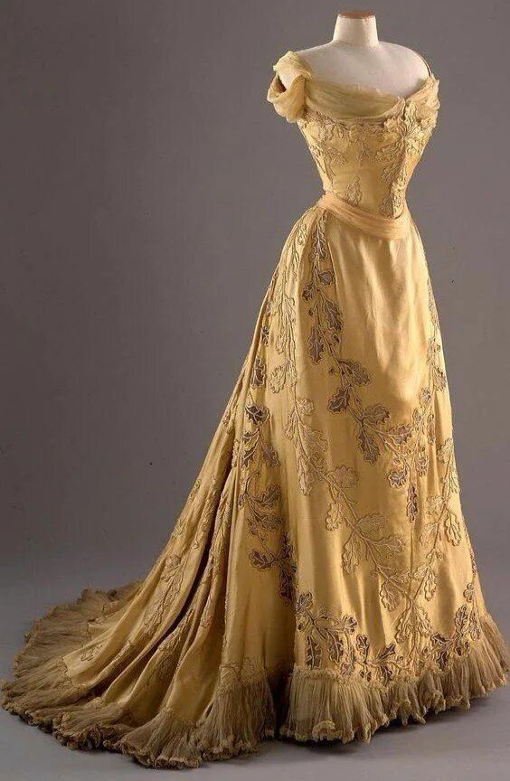 Платья 19 века фото Вечернее платье Historical dresses, Fashion, Vintage gowns