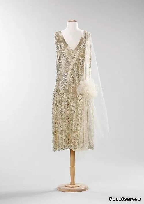 Платья 20 века фото Вечерние платья 20-х годов XX века (востановленная) / м ой париж мода сезона пла