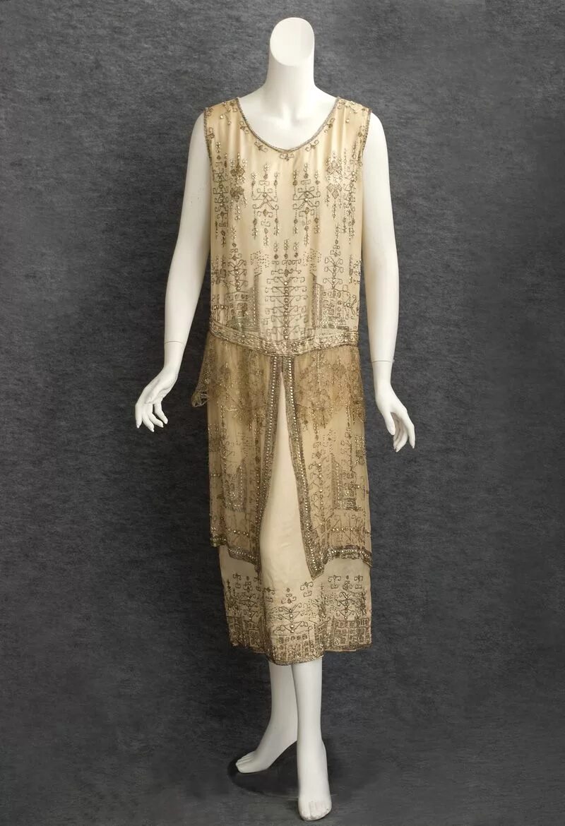 Платья 20 века фото #7487 Edwardian filet lace tea dress at Vintagetextile.com 1920s outfits, 1920s 