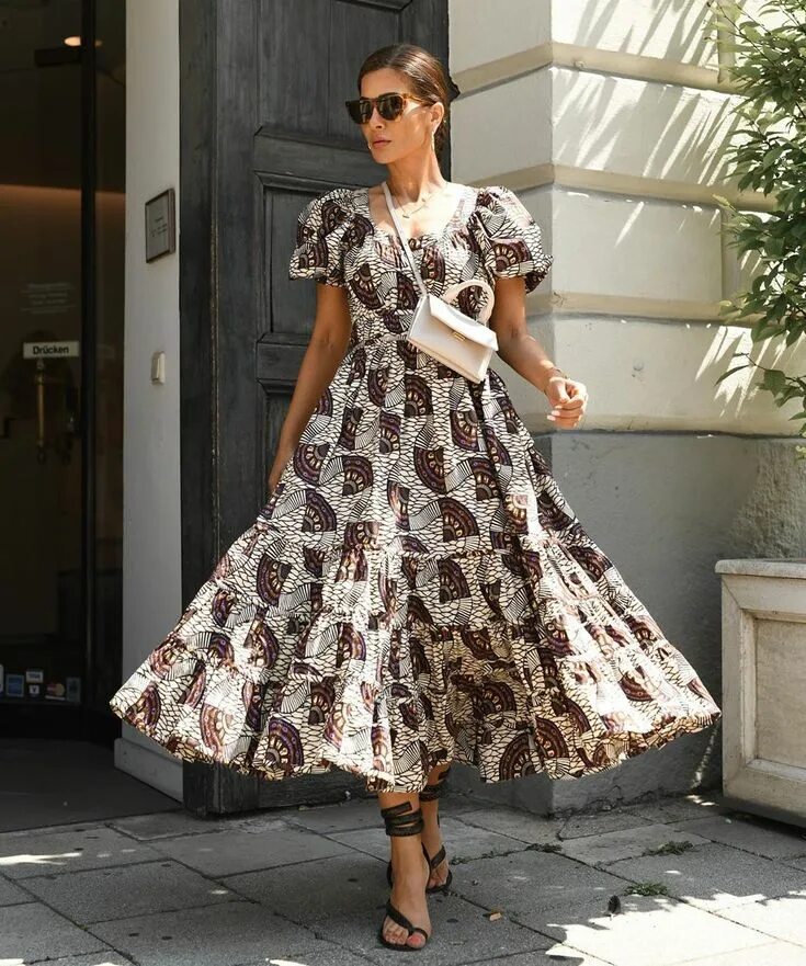 Платья 2019 модные тенденции фото Итальянский стиль для женщин 40 лет 2020: элегантные идеи для модниц (+15 фото) 