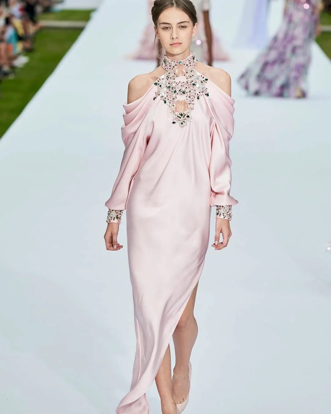 Платья 2020 года модные тенденции Showstoppers .. the collection that will inspire your spring summer wedding.. Pa