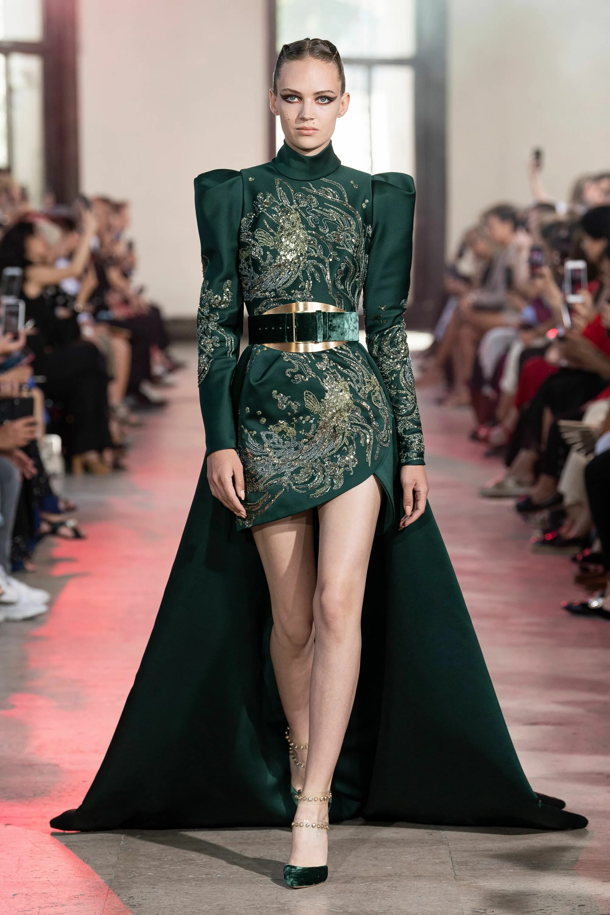 Платья 2020 года модные тенденции фото ELIE SAAB Haute Couture Autumn Winter 2019-20 Fashion, Haute couture fashion, Fa