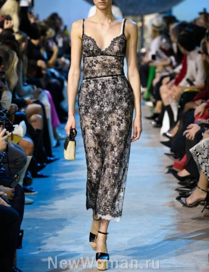 Платья 2024 тренды фото Летнее платье 2024 года - тренды, фото, обзор модных новинок