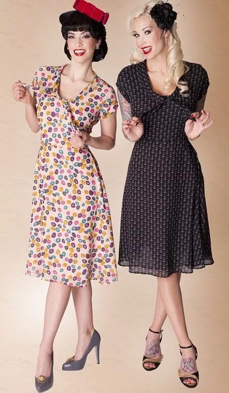 Платья 45 годов фото мода 40-х годов в СССР - Поиск в Google Vintage style dresses, 1940s tea dress, 