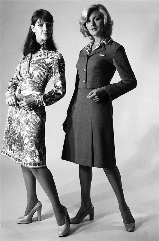 Платья 70 годов фото женские Flight-Attendant Fashion: Emilio Pucci's Designs for Qantas Airways