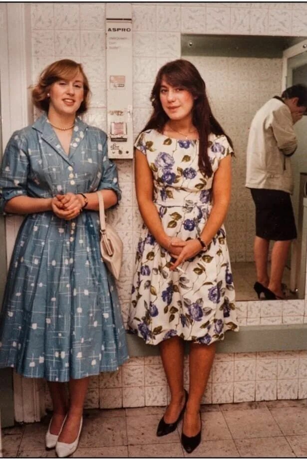 Платья 90 годов фото 28 Pictures Of Women From London's Lost '80s Subcultures 1980s fashion, Fashion,