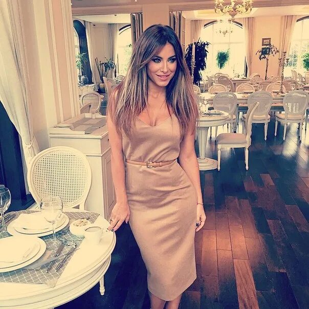 Платья ани лорак фото Ани лорак в платье: найдено 88 изображений