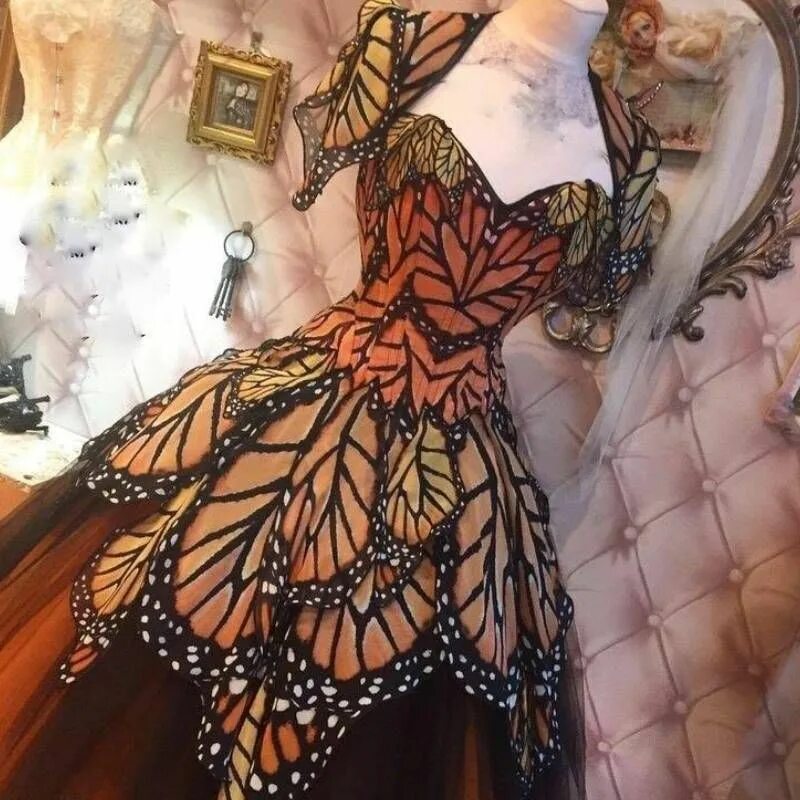 Платья бабочка фото https://www.facebook.com/109469584099100/photos/a.116793910033334/11679564003316