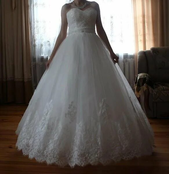 Платья брянск фото и цены Свадебное платье - купить в Брянске, цена 5 000 руб., продано 16 августа 2018 - 