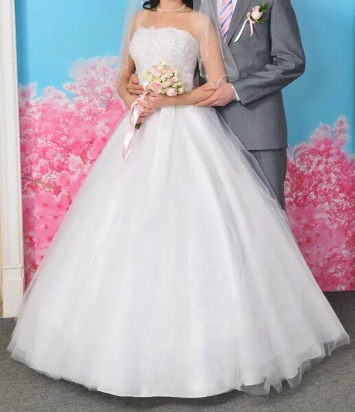 Платья чебоксары фото и цены Купить свадебное платье в Чебоксарах - объявление № Т-5058745 (409991) на Барахл