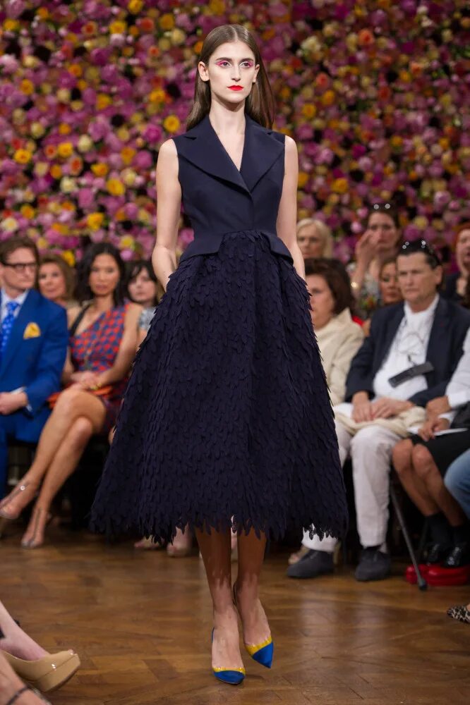 Платья диор фото Платье Dior 2023 Купить Реплику - Platya-tut.ru