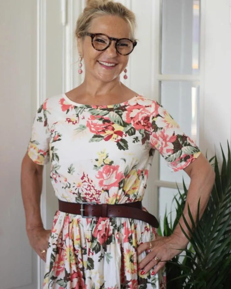 Платья для 60 летних фото Мода для женщин за 60 лет в 2024: перестаньте скрывать свой возраст Fashion, Flo