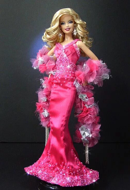 Платья для барби фото Interpretation of a Collector's Classic - Superstar Barbie - through the eyes of
