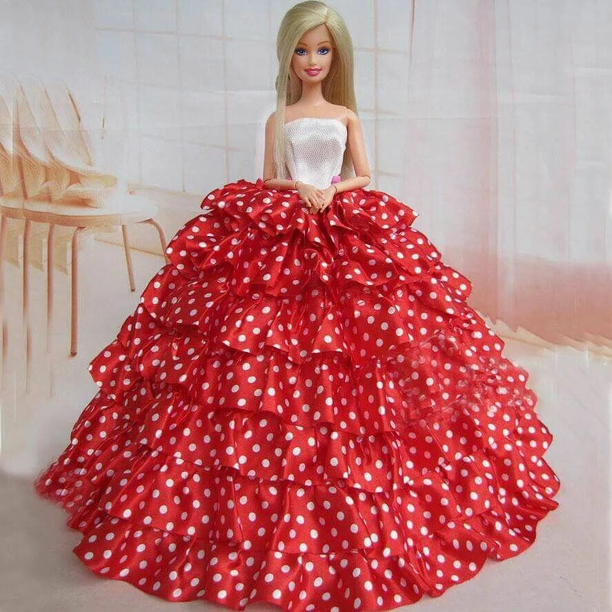 Платья для барби фото Pin by EDITH JEANNETTE CABAN on MUÑECAS Barbie gowns, Doll dress, Dresses