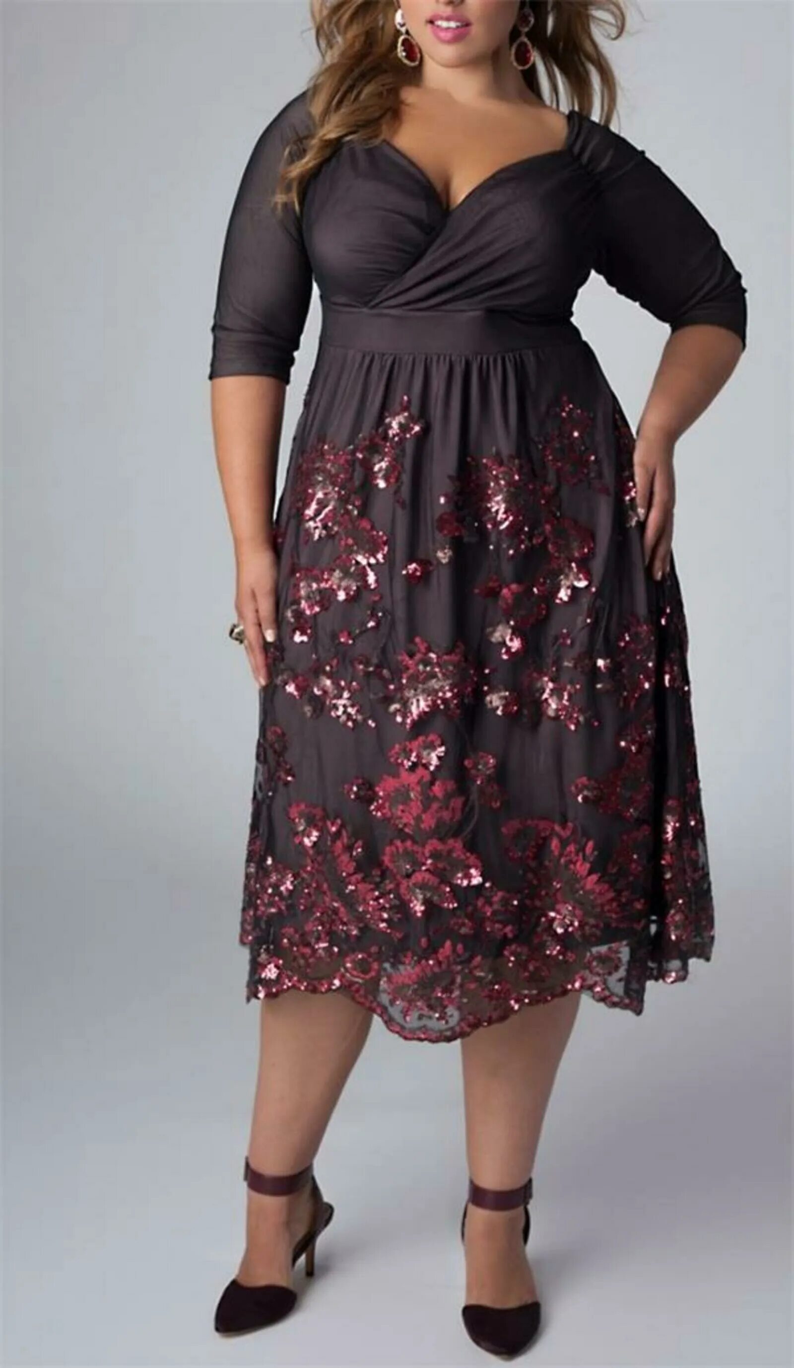 Платья для больших женщин фото Красивые платья для больших женщин