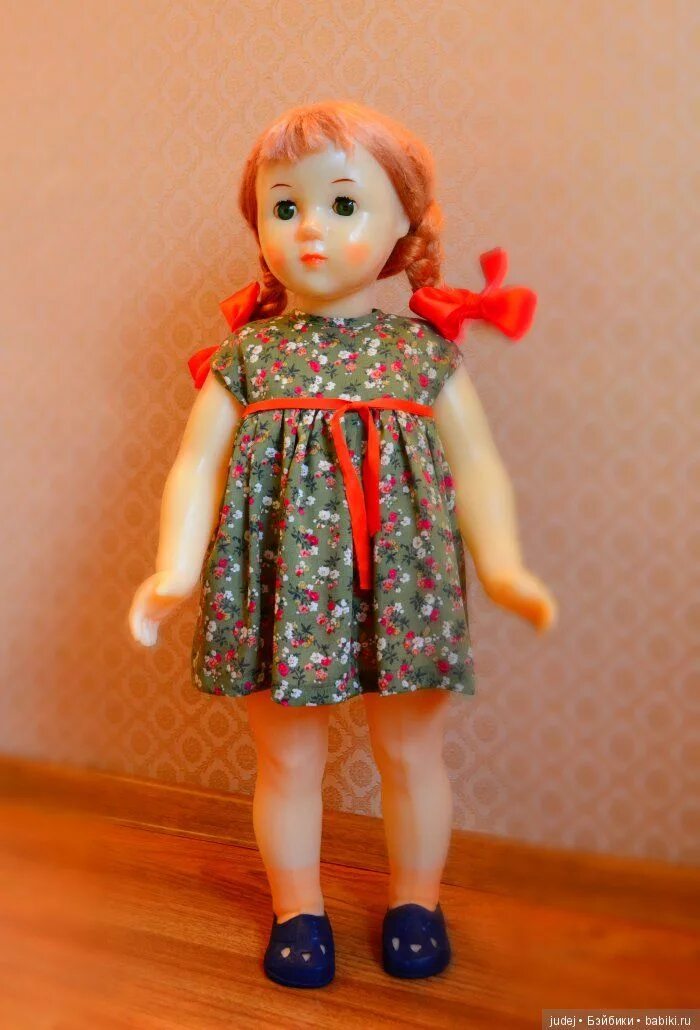 Платья для куклы ссср фото Пин на доске Кукольный мир