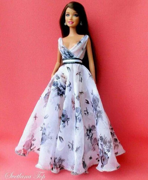 Платья для кукол фото Пин от пользователя Julie Courtney на доске Barbies Одежда для барби, Образцы ку