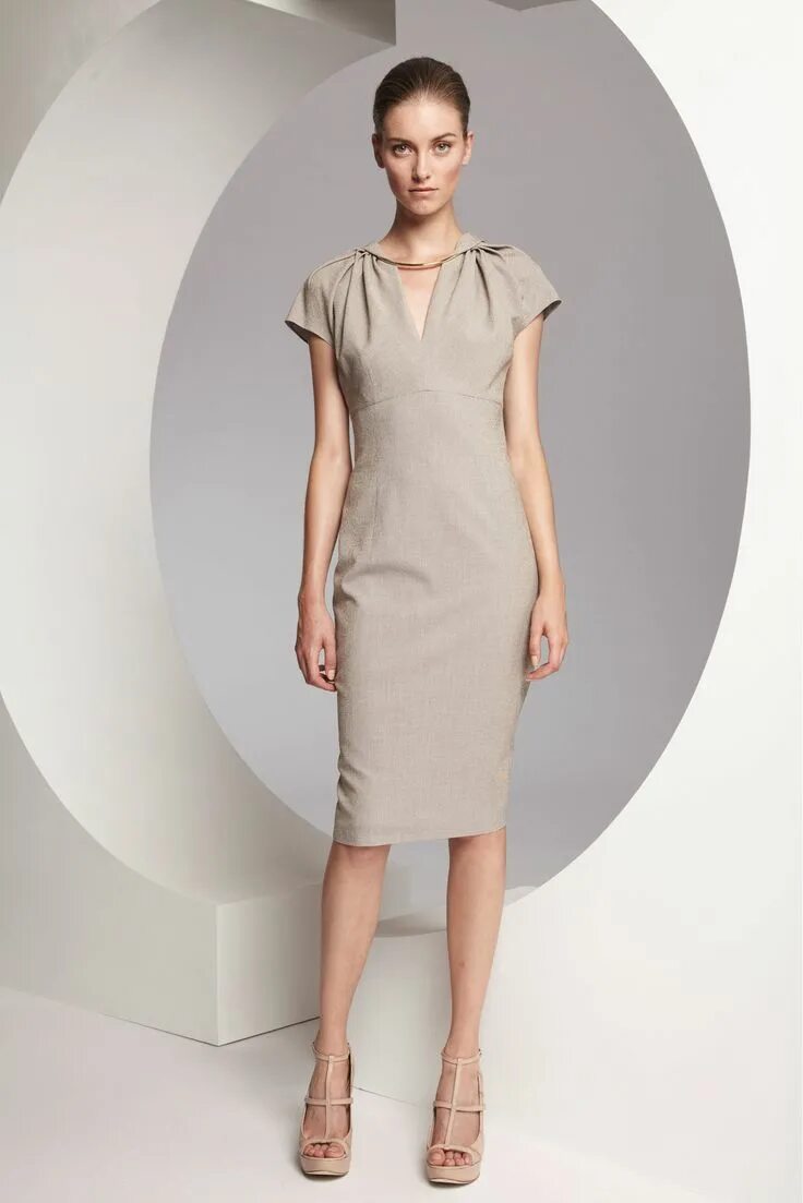 Платья для офиса 2024 модные тенденции Escada Spring 2013 Ready-to-Wear Fashion Show Fashion, Nyc fashion week, Everyda