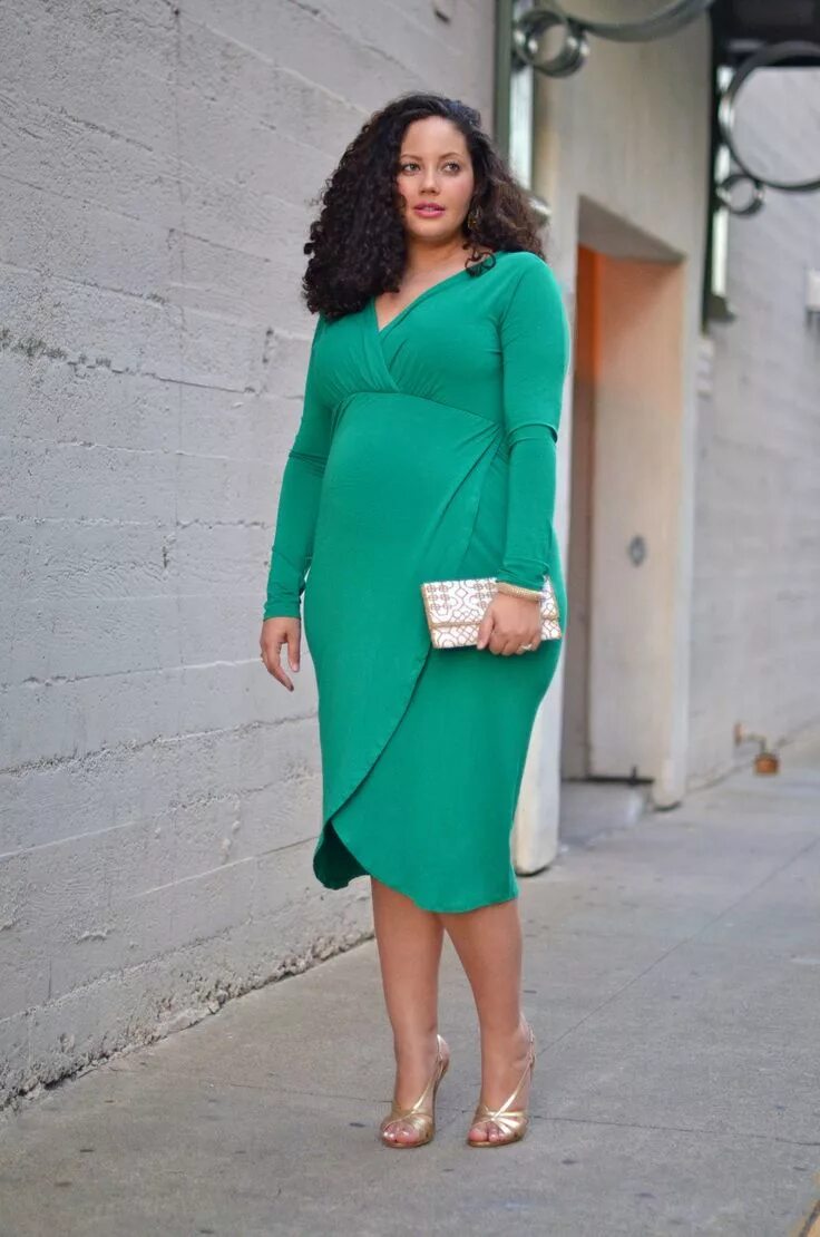 Платья для полных модные тенденции Green Curvy fashion, Curvy outfits, Fashion
