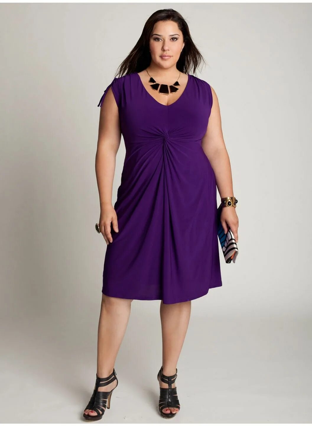 Платья для полных с животом фото Iliana Knot Dress Trendy plus size dresses, Trendy plus size clothing, Plus size