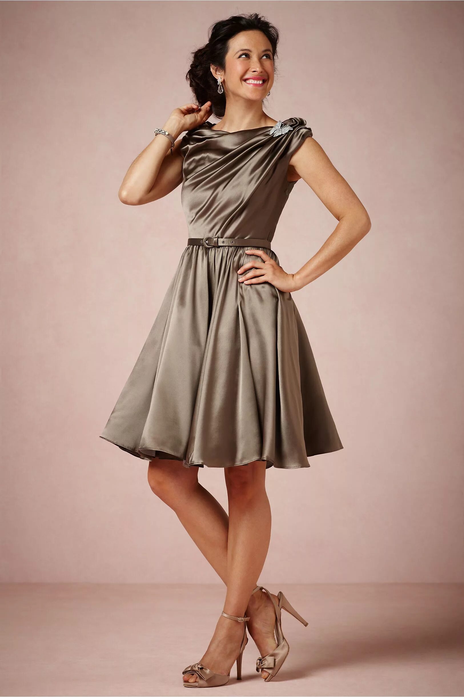 Платья для женщин 40 лет фото Preservation Society Dress Society dress, Girls party dress, Girls dresses